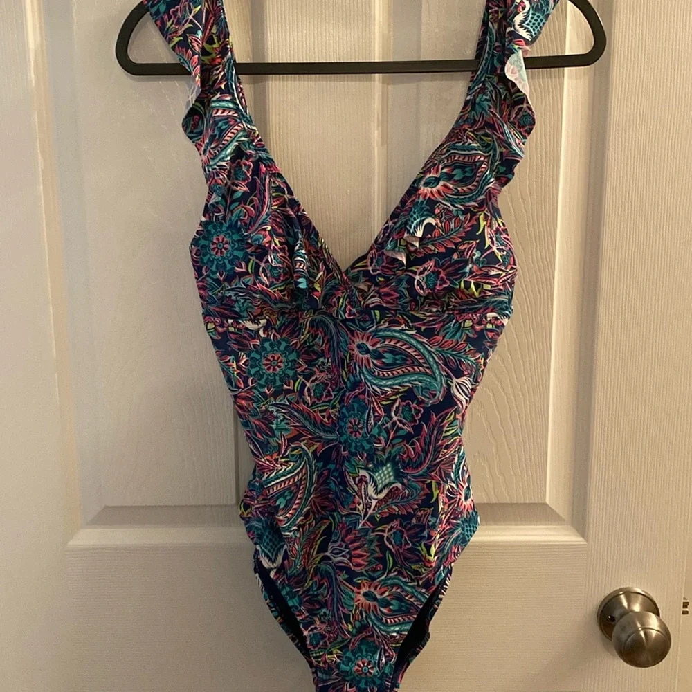 Caribbean Joe V-neck One Piece Swimsuit Ruffle Midnight Blue Paisley - Picture 1 of 8